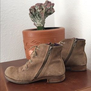 Brown suede double zip boots